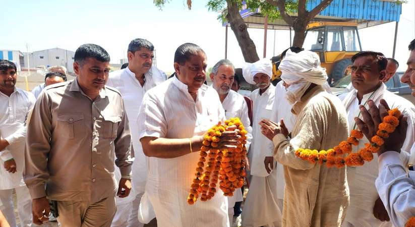 Haryana News: भिवानी-महेंद्रगढ़ से जेजेपी प्रत्याशी राव बहादुर सिंह के लिए अजय चौटाला ने किया चुनाव प्रचार